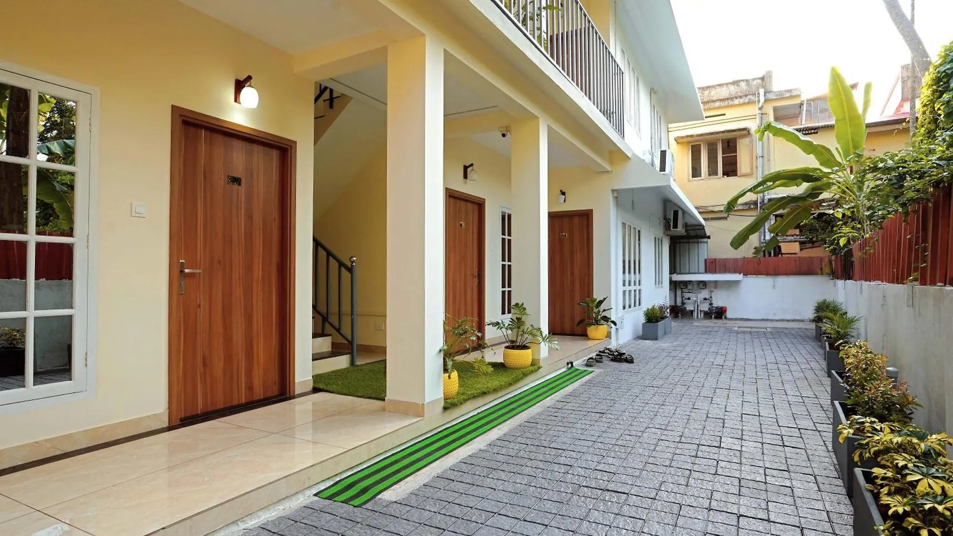 Greenview Velora Suits Kochi Apartman
